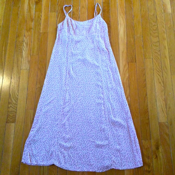 Brandy Melville Dresses & Skirts - Brandy Melville SZ 2 Pink Floral Print Maxi Dress